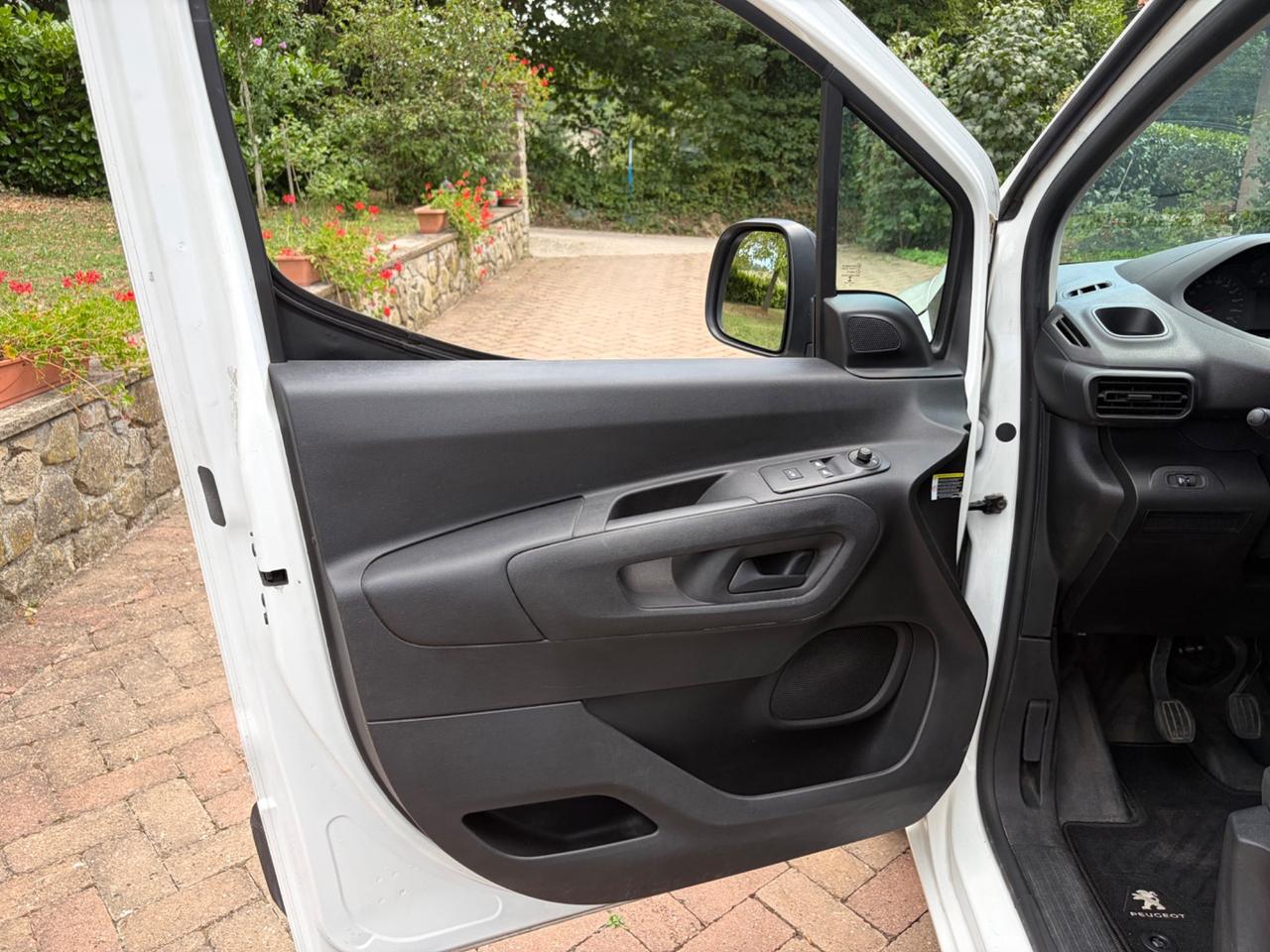 Peugeot Partner 1.5 BlueHDi PC Furgone Premium 3 Posti - 04/2021