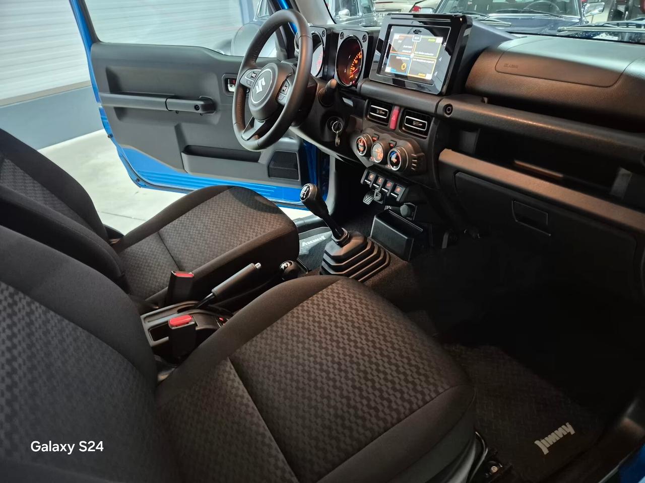 Suzuki Jimny 1.5 ALLGRIP/COMFORT PLUS/NAVI