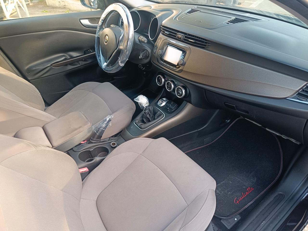 Alfa Romeo Giulietta 1.6 JTDm-2 105 CV Distinctive