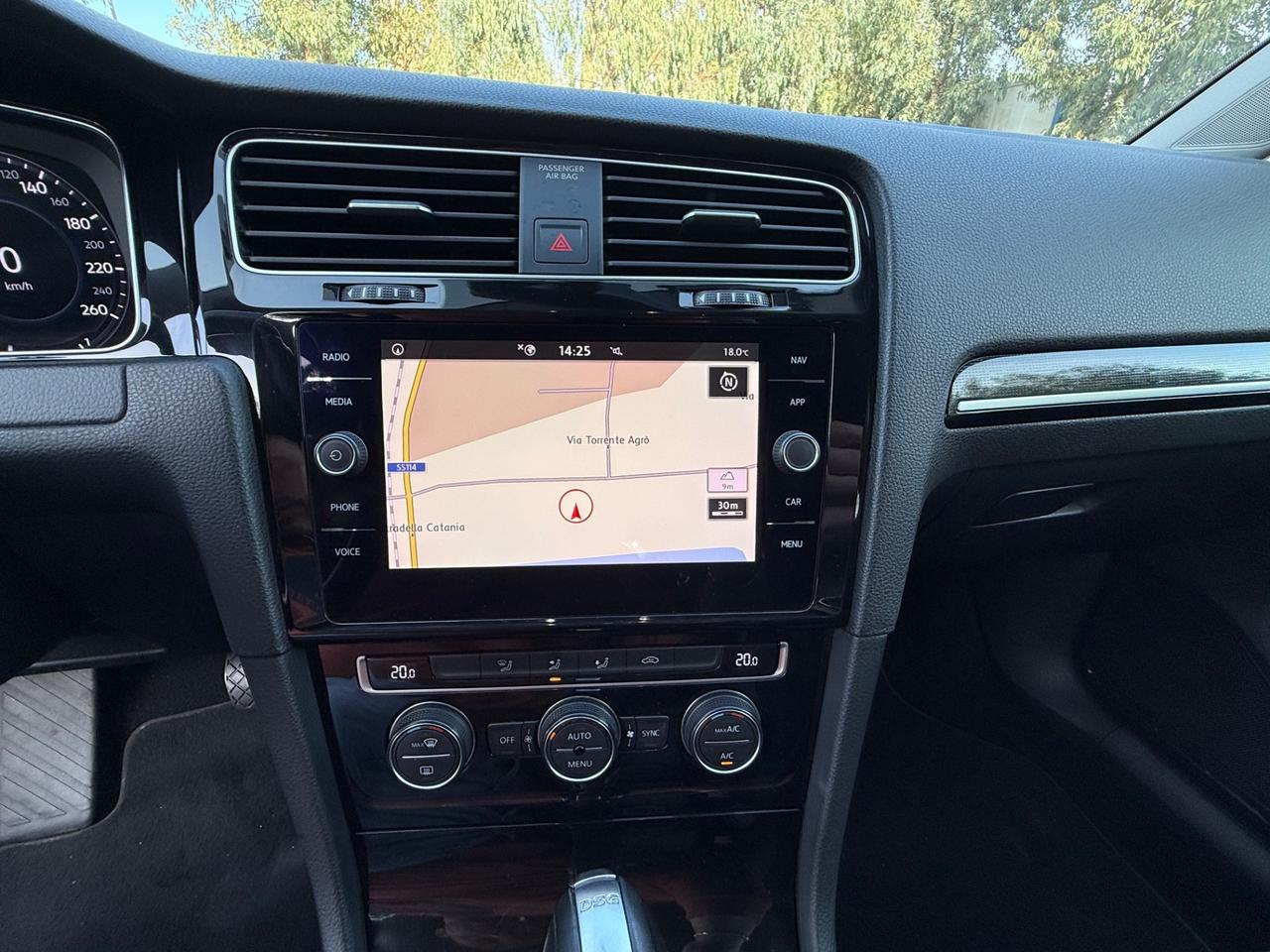 VOLKSWAGEN GOLF 1.6 TDI 115 CV DSG SPORT R LINE