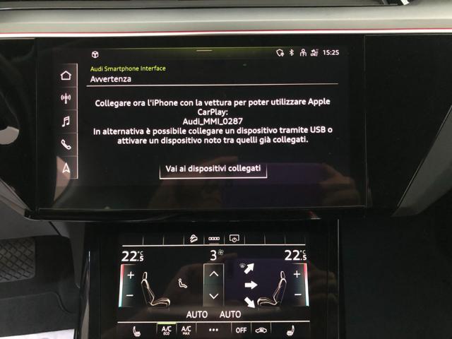 AUDI e-tron quattro