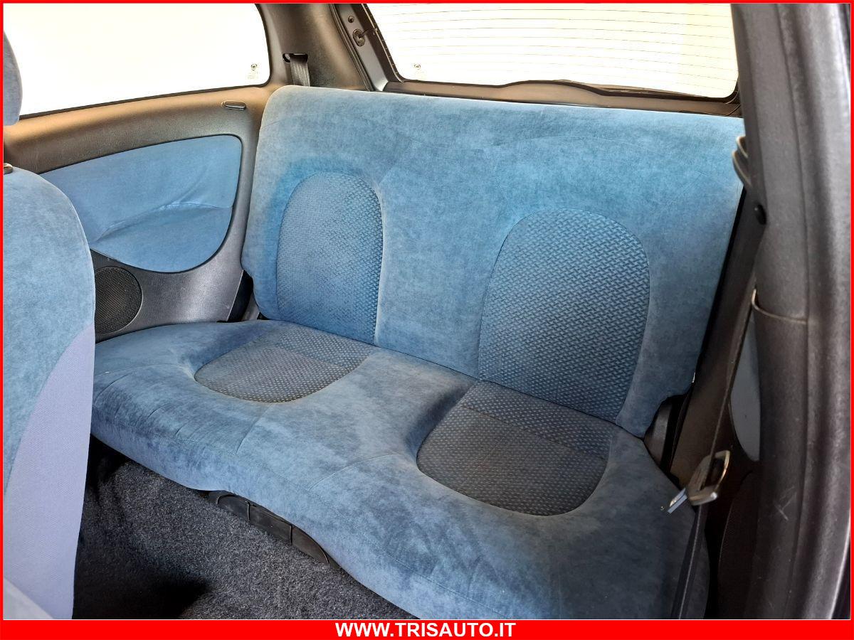 LANCIA Ypsilon 1.3 Mjt Argento NEOPATENTATI