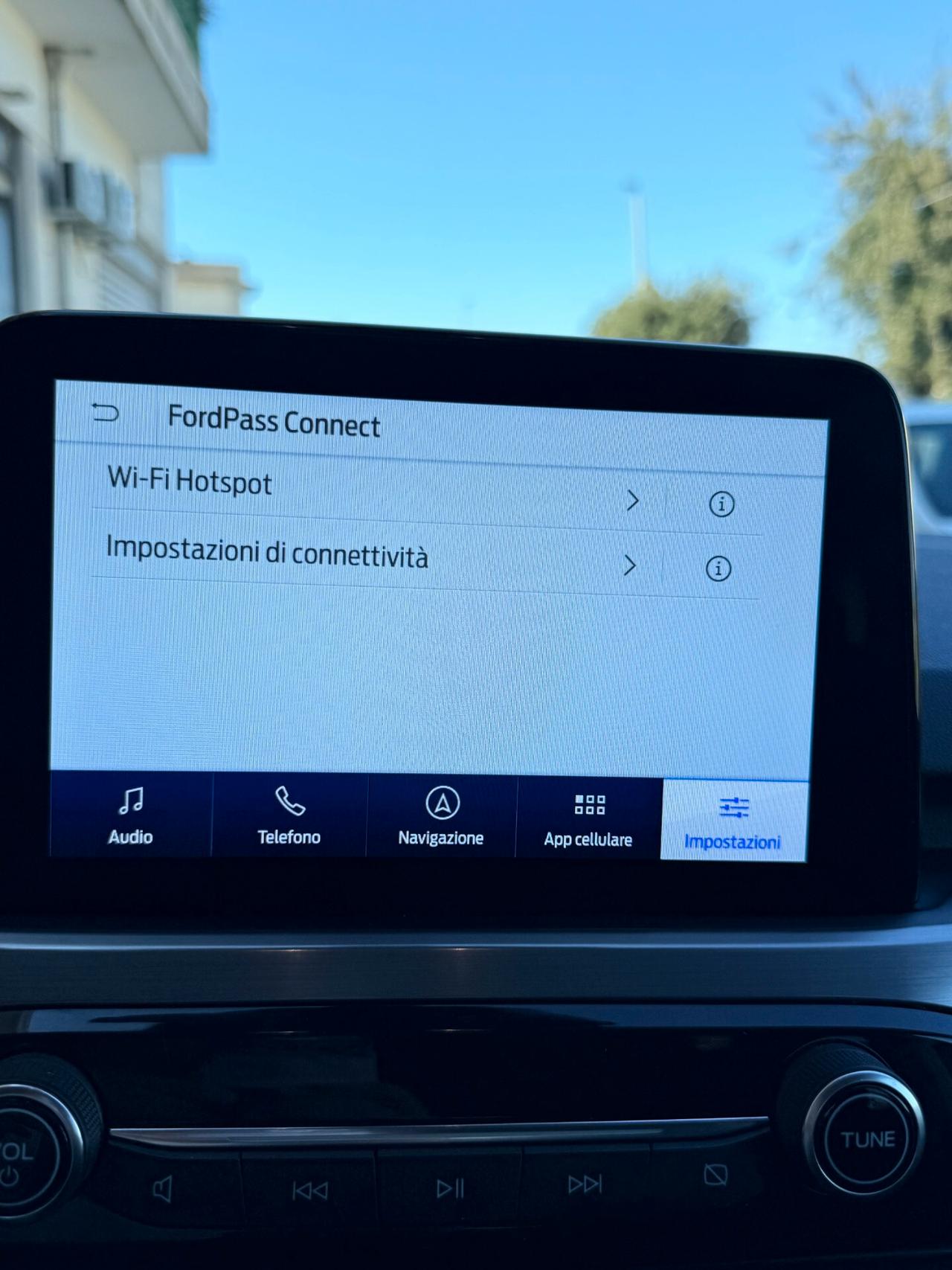 Ford Kuga 1.5 ecoblue Titanium 120cv NAVI,SENSORI DI PARCHEGGIO,BLUETOOTH,KM CERTIFICATI!