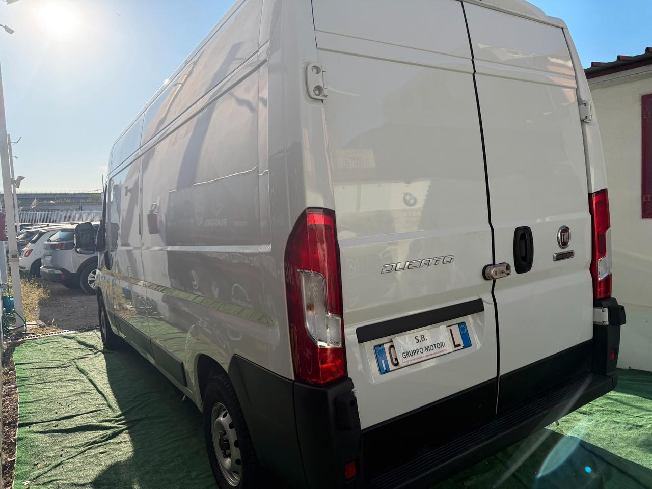 FIAT DUCATO PROFESSIONAL 35 2023 L3H2 2.2 140CV LEGGI