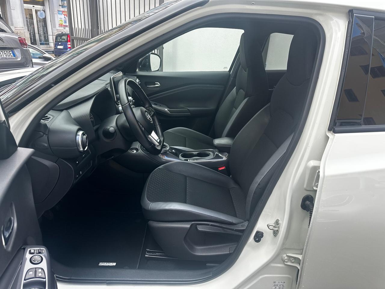 Nissan Juke 1.0 DIG-T 114 CV Tekna