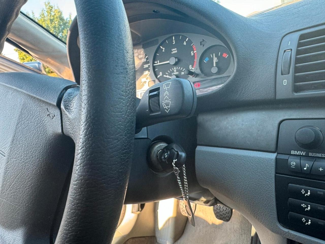 Bmw 320 320d turbodiesel cat Touring Eletta -