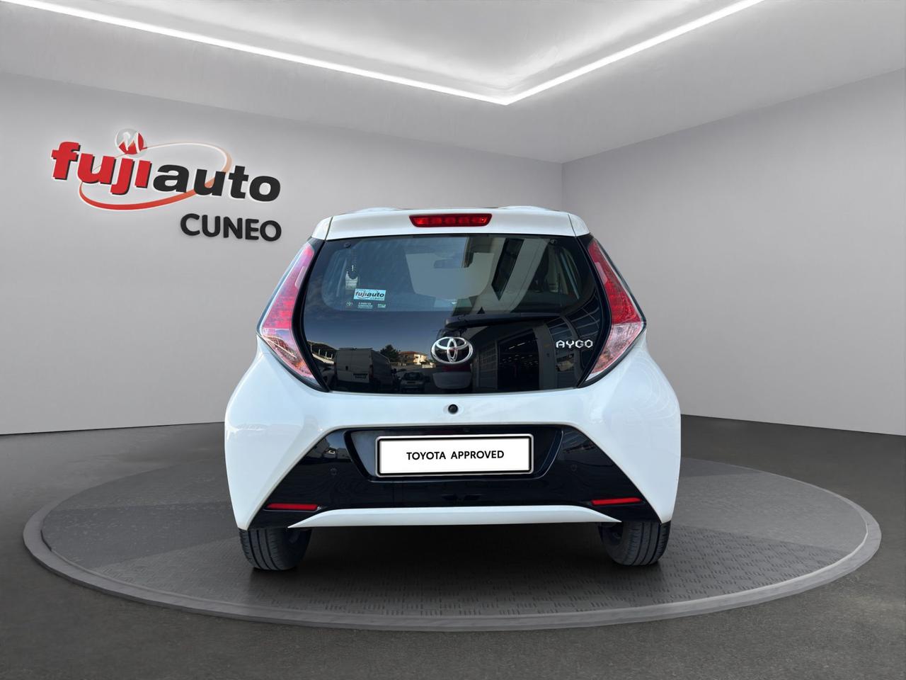 Toyota Aygo 5p 1.0 x-play my15