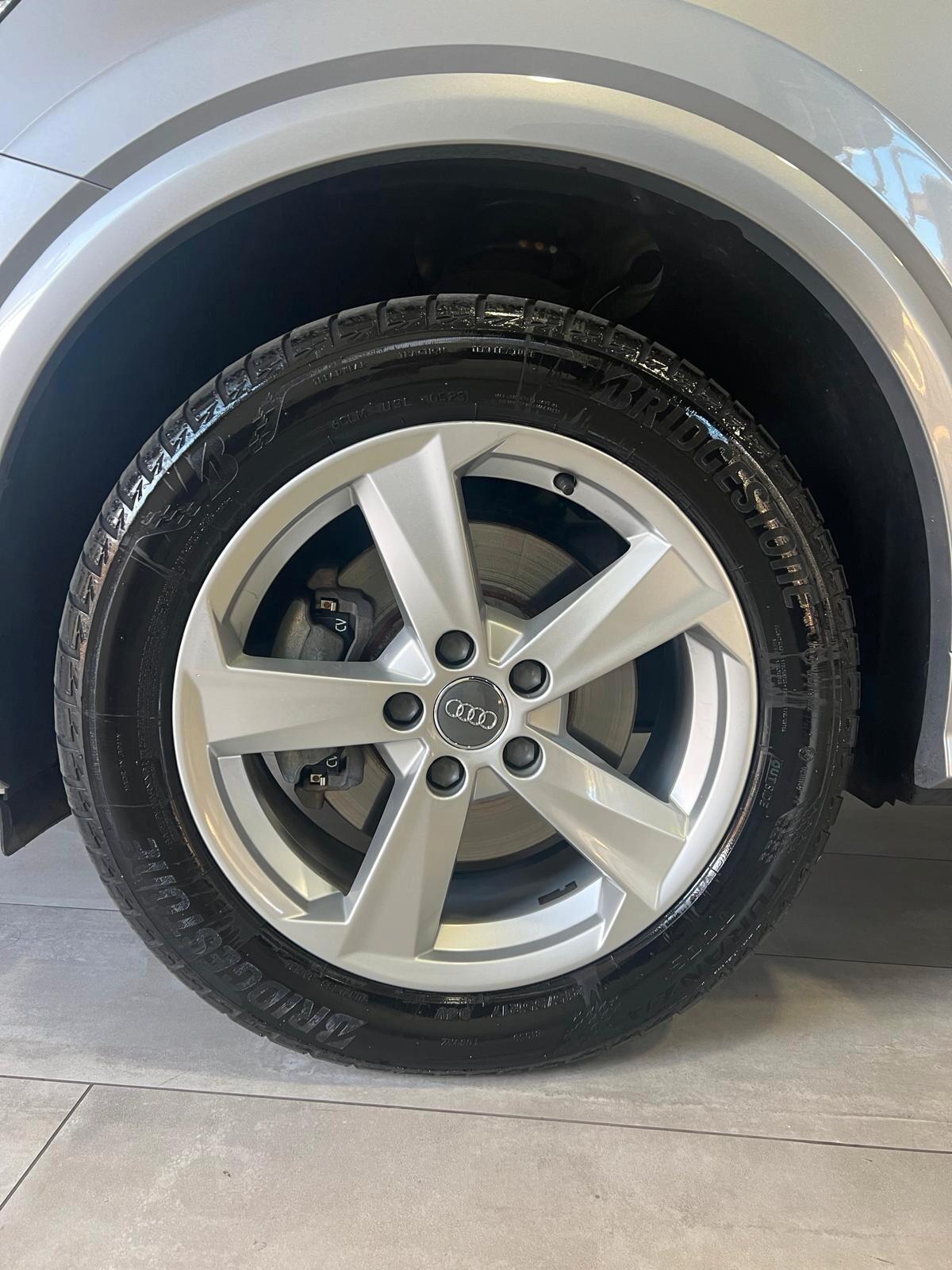 Audi Q2 30 TDI S tronic line Edition