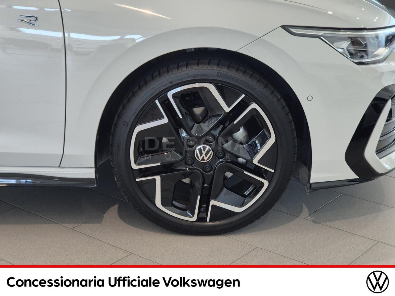 Volkswagen Golf 2.0 tdi r-line plus 150cv dsg