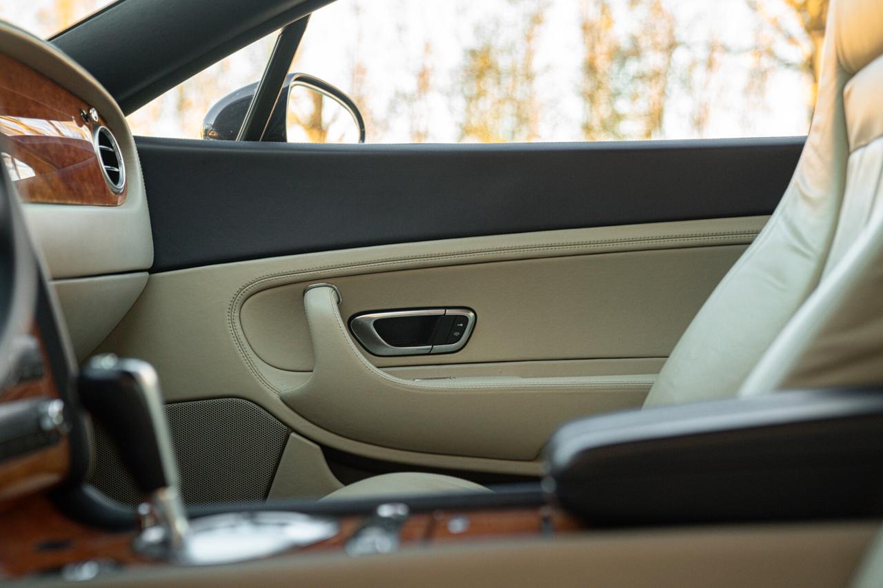 Bentley Continental GT - RDSXXX31