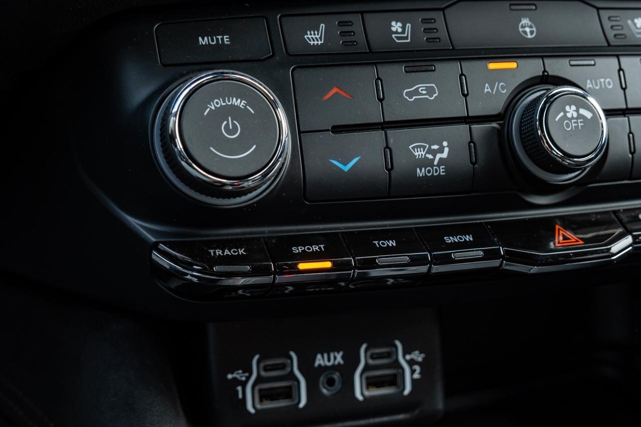 Dodge Durango RT 4x4 5.7L V8 ORANGE 2025