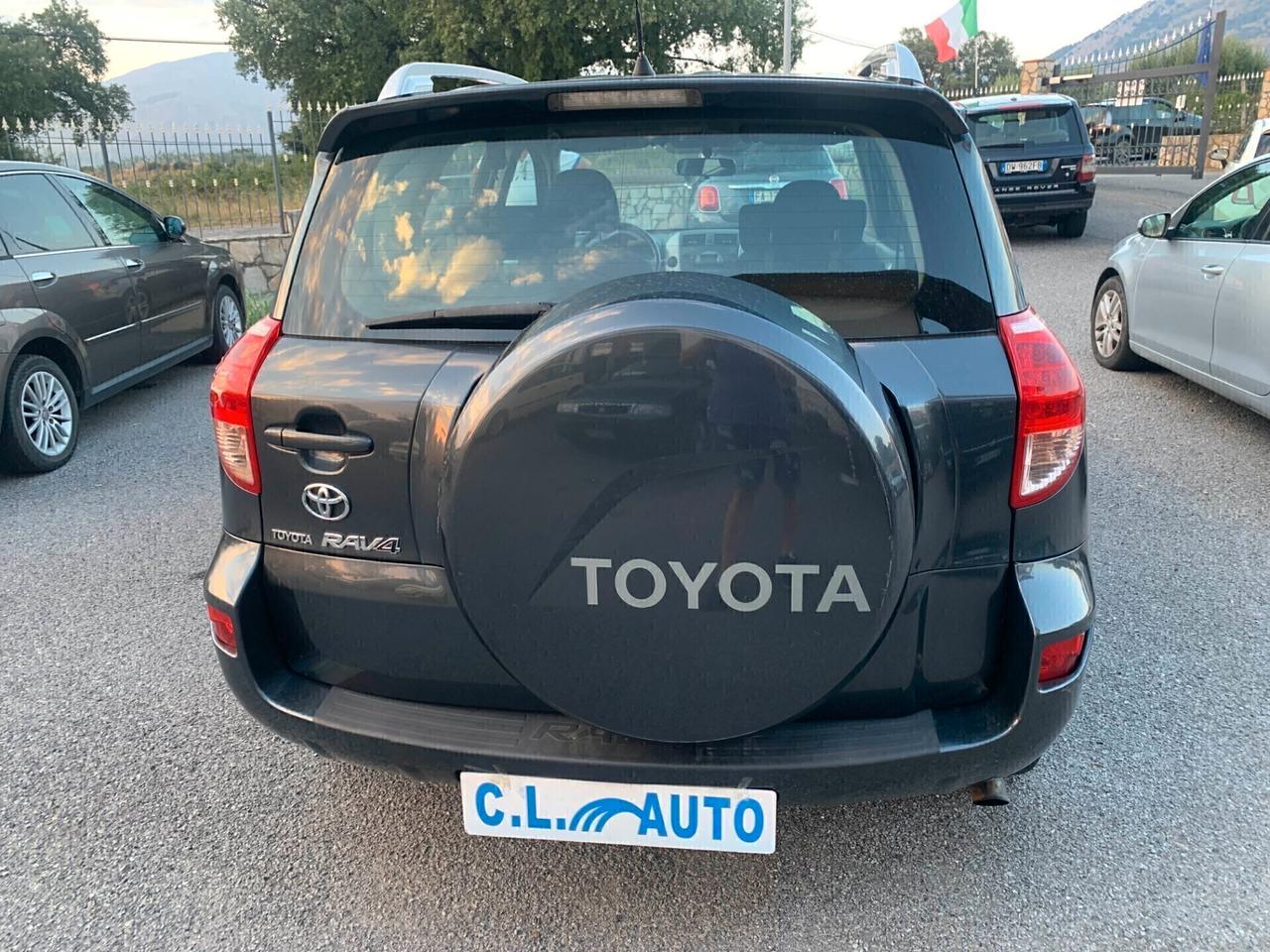 Toyota RAV 4 RAV4 2.2 DDIS 4X4 136 CV Sol