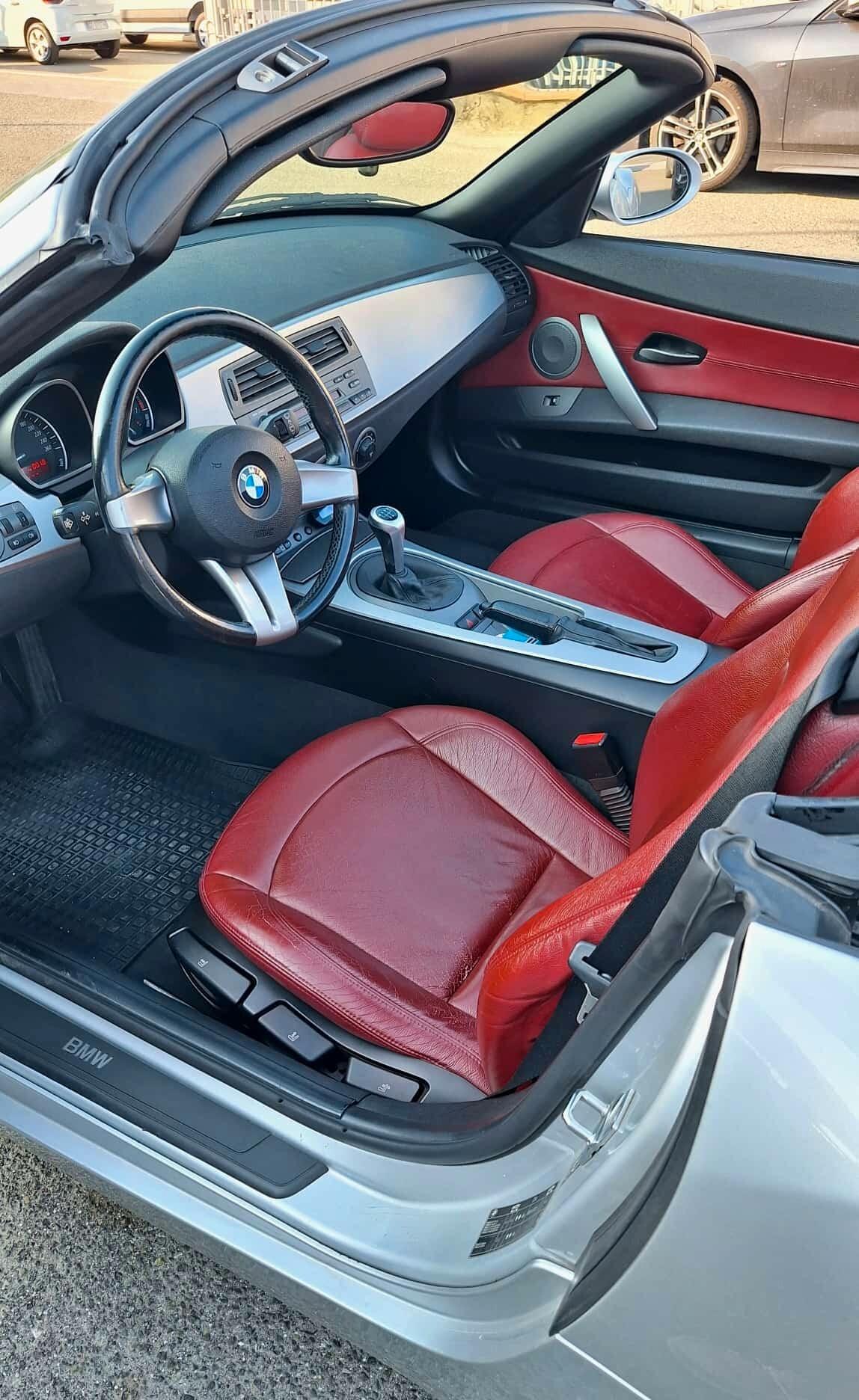 Bmw Z4 2.5i Roadster - PARI AL NUOVO