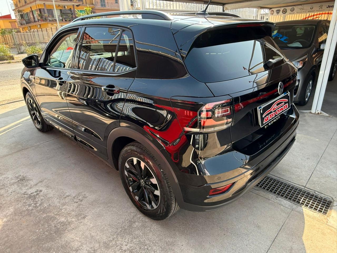 Volkswagen T-Cross 1.0 R-LINE
