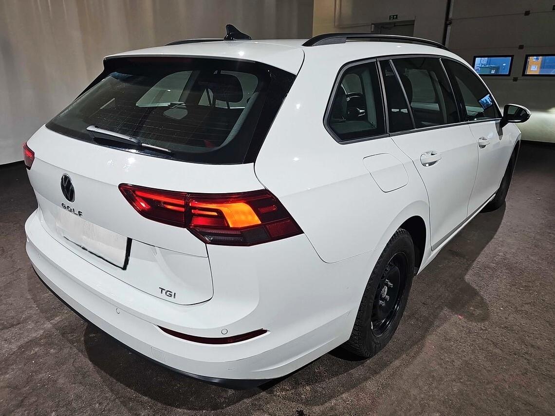 VOLKSWAGEN GOLF 8 1.5 TGI DSG Life