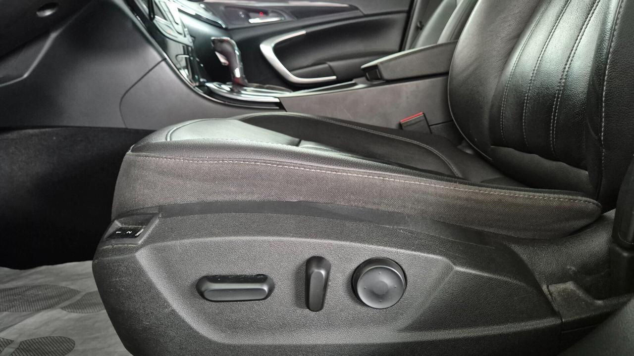 Opel Insignia 1.6 CDTI 136CV Start&Stop aut. Country Tourer