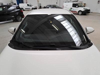 Toyota C-HR 1.8h Business e-cvt