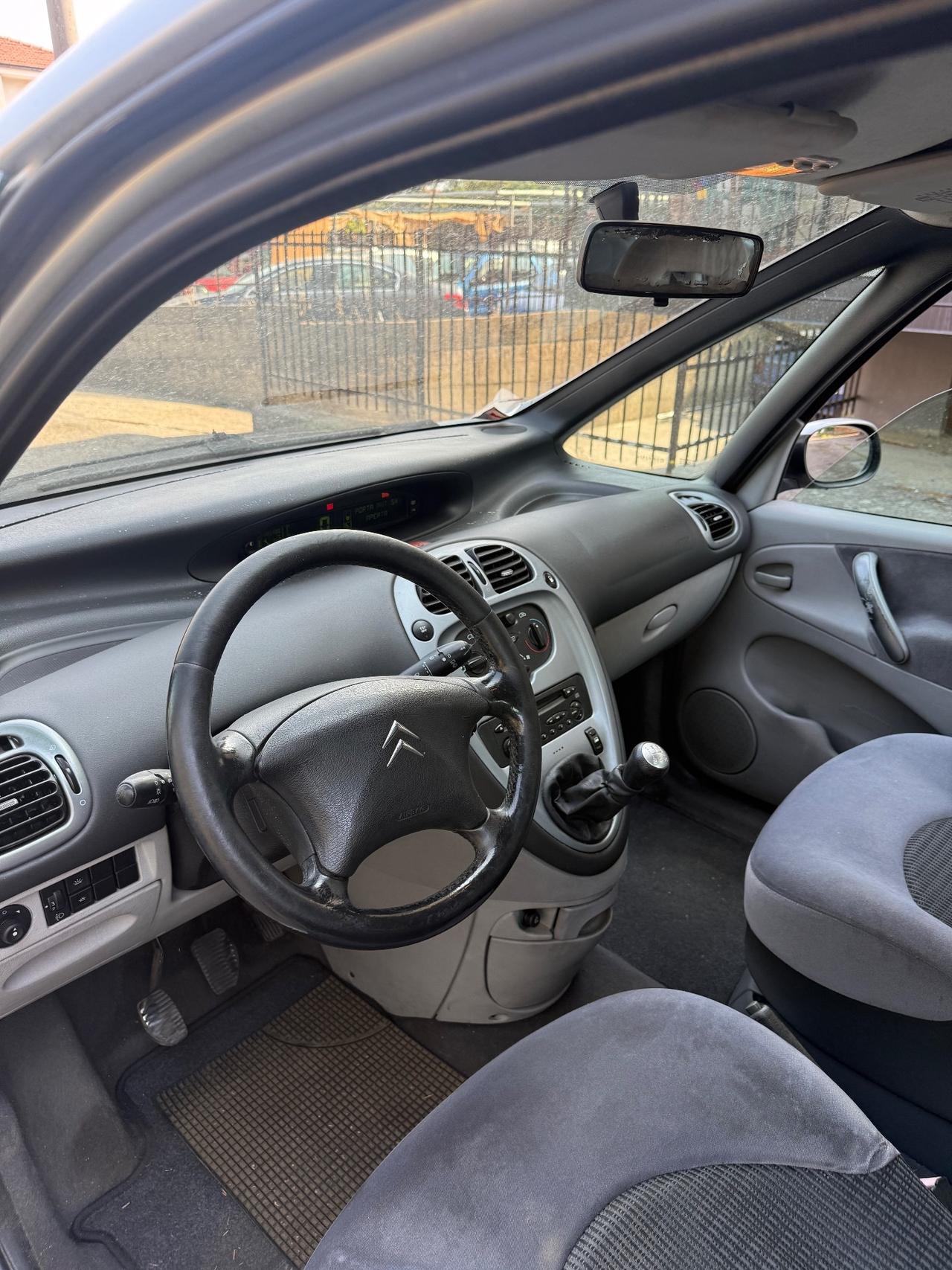 Citroen Xsara Picasso BENZINA-GPL