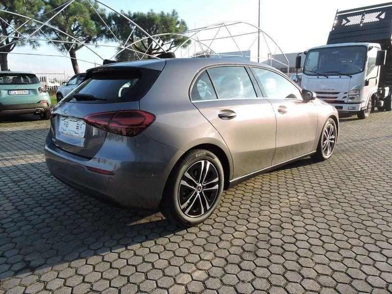 Mercedes-Benz Classe A A 180 Automatic Advanced KM ZERO