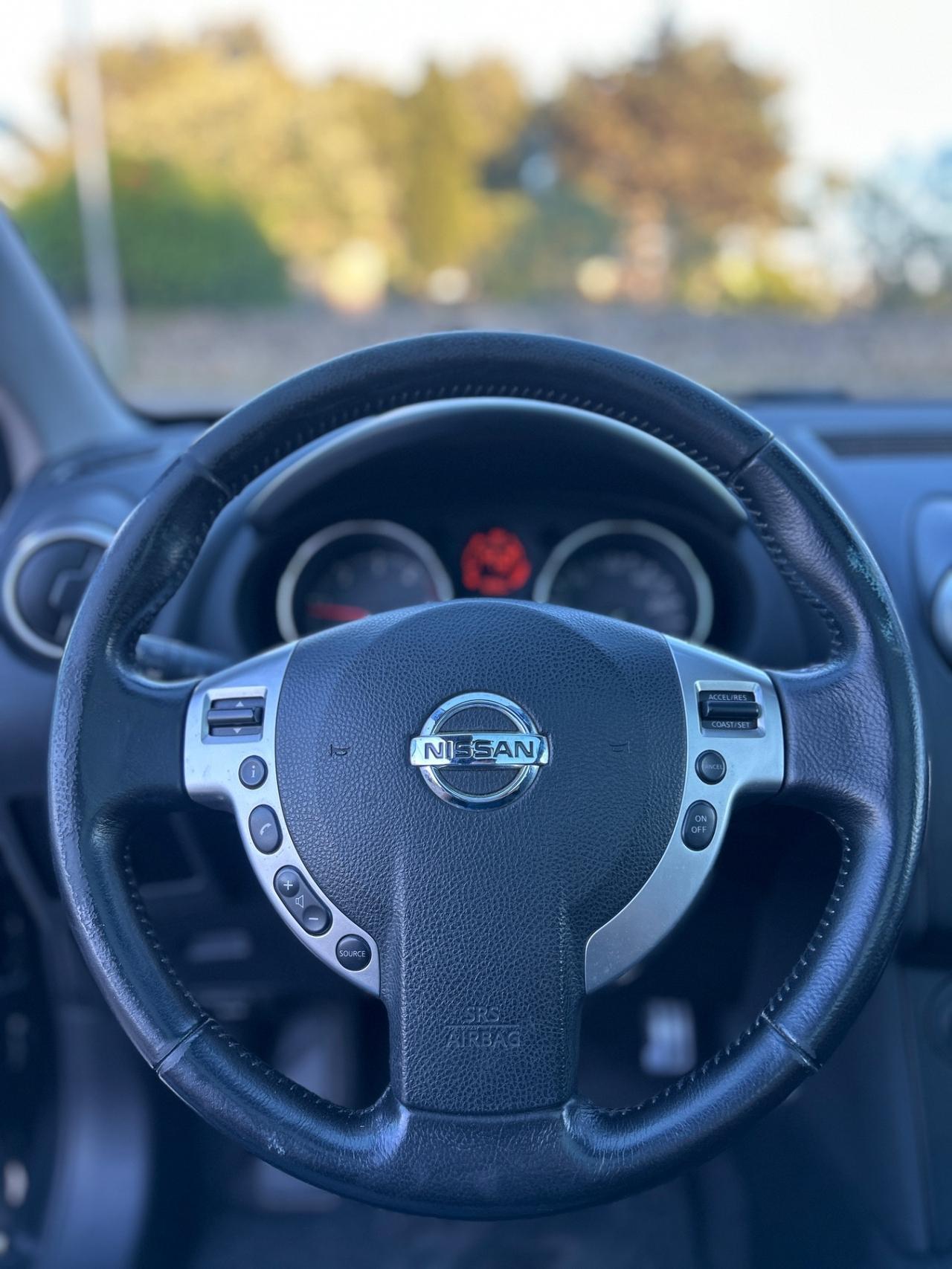 Nissan Qashqai 1.5 110 cv n-tec-2011/NAVI/TETTO/18”