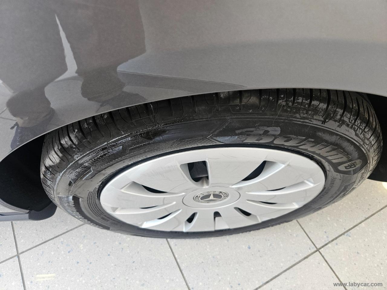 MERCEDES-BENZ A 180 d Executive
