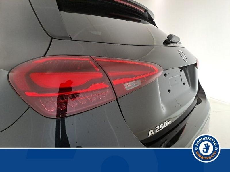 Mercedes-Benz Classe A 250e EQ-Power Automatic AMG Line Advanced Plus Digital Edition