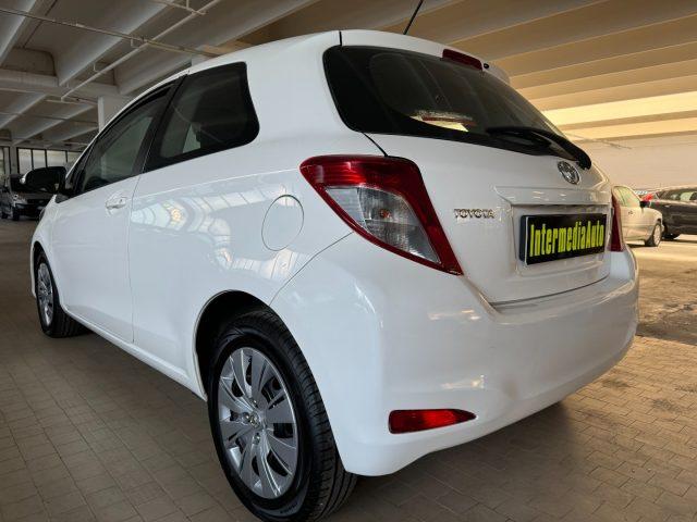 TOYOTA Yaris Active NEOPATENTATI