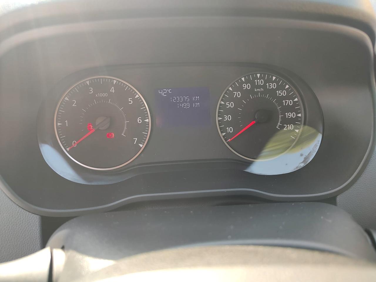 Dacia Duster 1.0 TCe 100 CV 4x2 Essential74 KW, 101, BENZINA\GPL, OK NEOPATENTATI, GARANZIA L.12 MESI