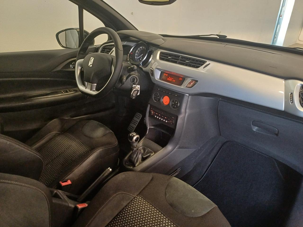 Citroen DS3 DS 3 1.4 HDi 70 Just Black