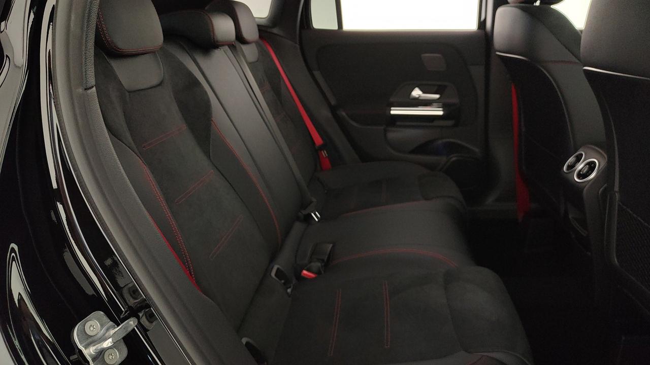 Mercedes-Benz Mercedes-AMG GLA 35 4MATIC