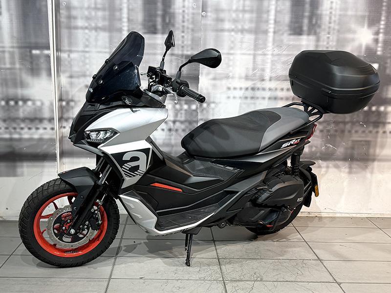 Aprilia SR GT Sport 200