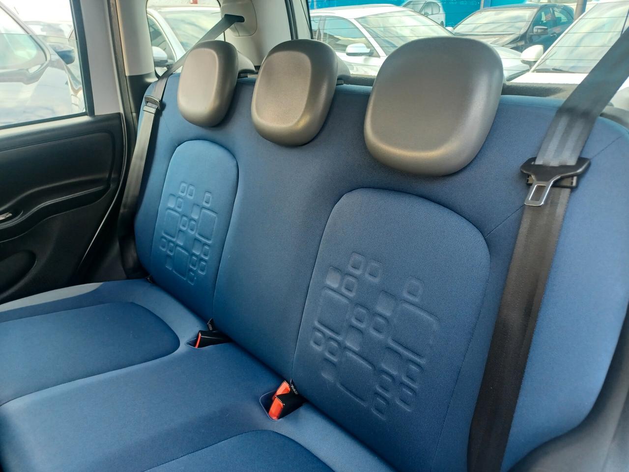 Fiat Panda 1.2 Lounge EURO 6