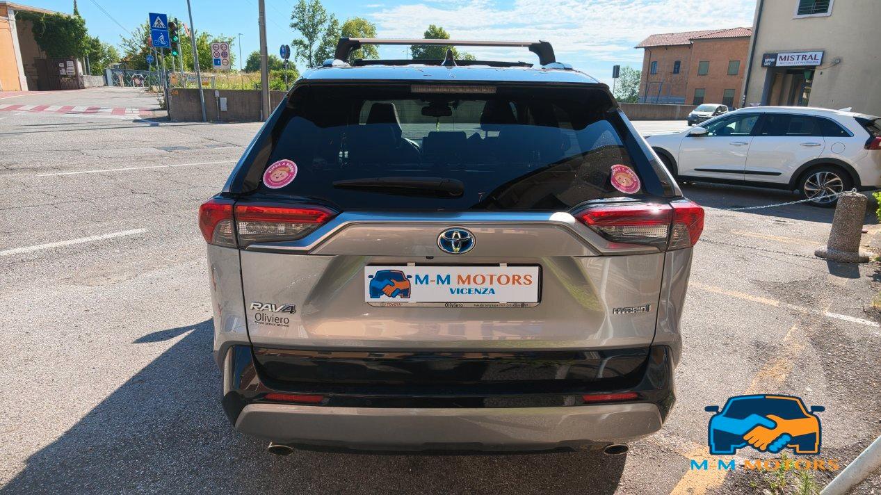Toyota RAV4 2.5 vvt-ie h Lounge 2wd 218cv e-cvt