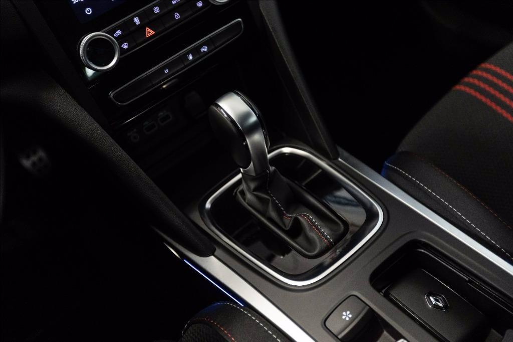 RENAULT Megane Sporter 1.6 E-Tech phev RS Line 160cv auto del 2021