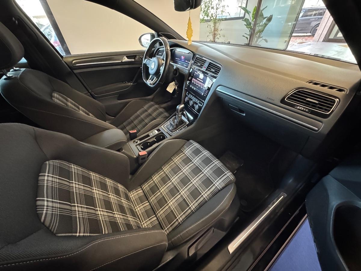 VOLKSWAGEN - Golf - GTD 2.0 TDI DSG 5p.BlueMotion Tech.