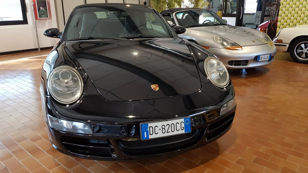 997 911 Porsche Carrera Cabriolet Book service Italia