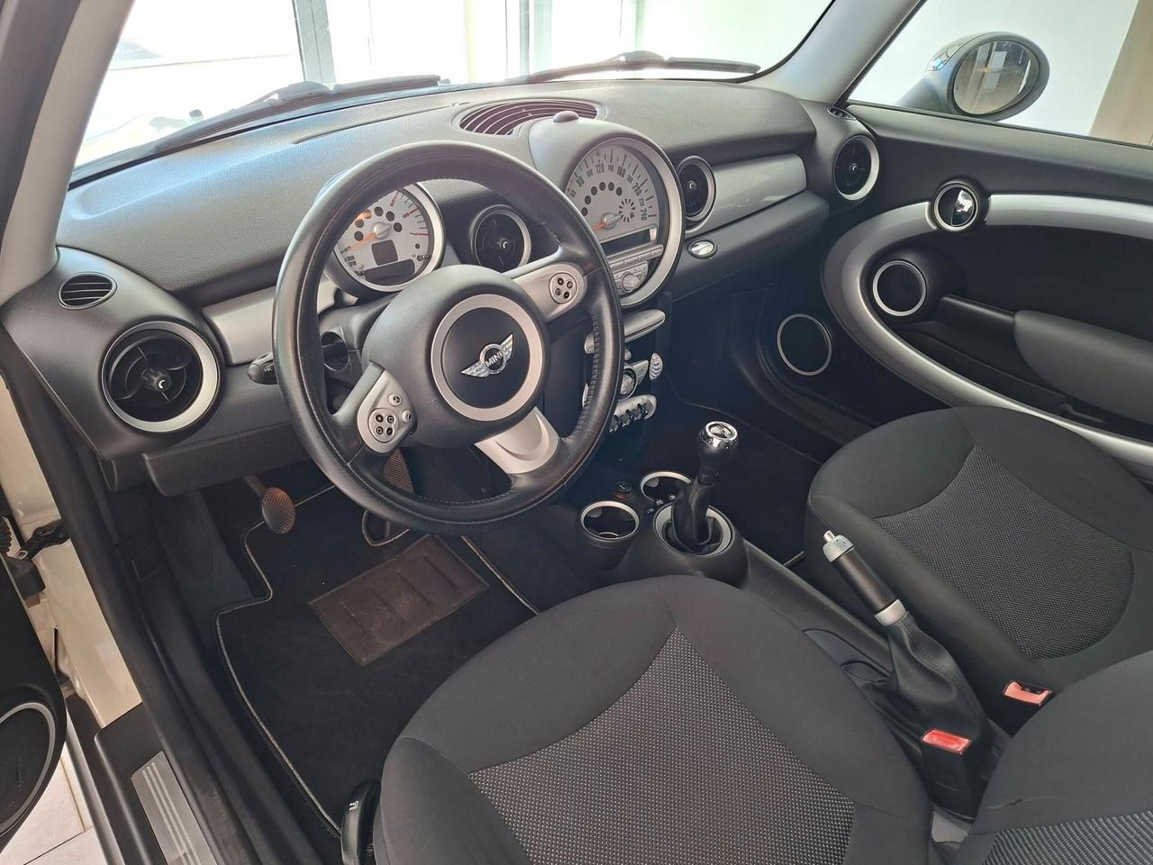 Mini 1.6 16V Cooper D Pepper