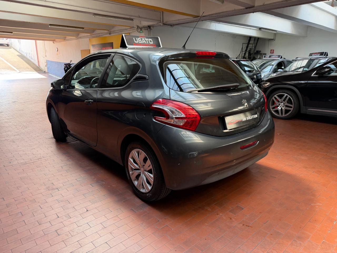 Peugeot 208 1.2 Neopatentati Euro 5