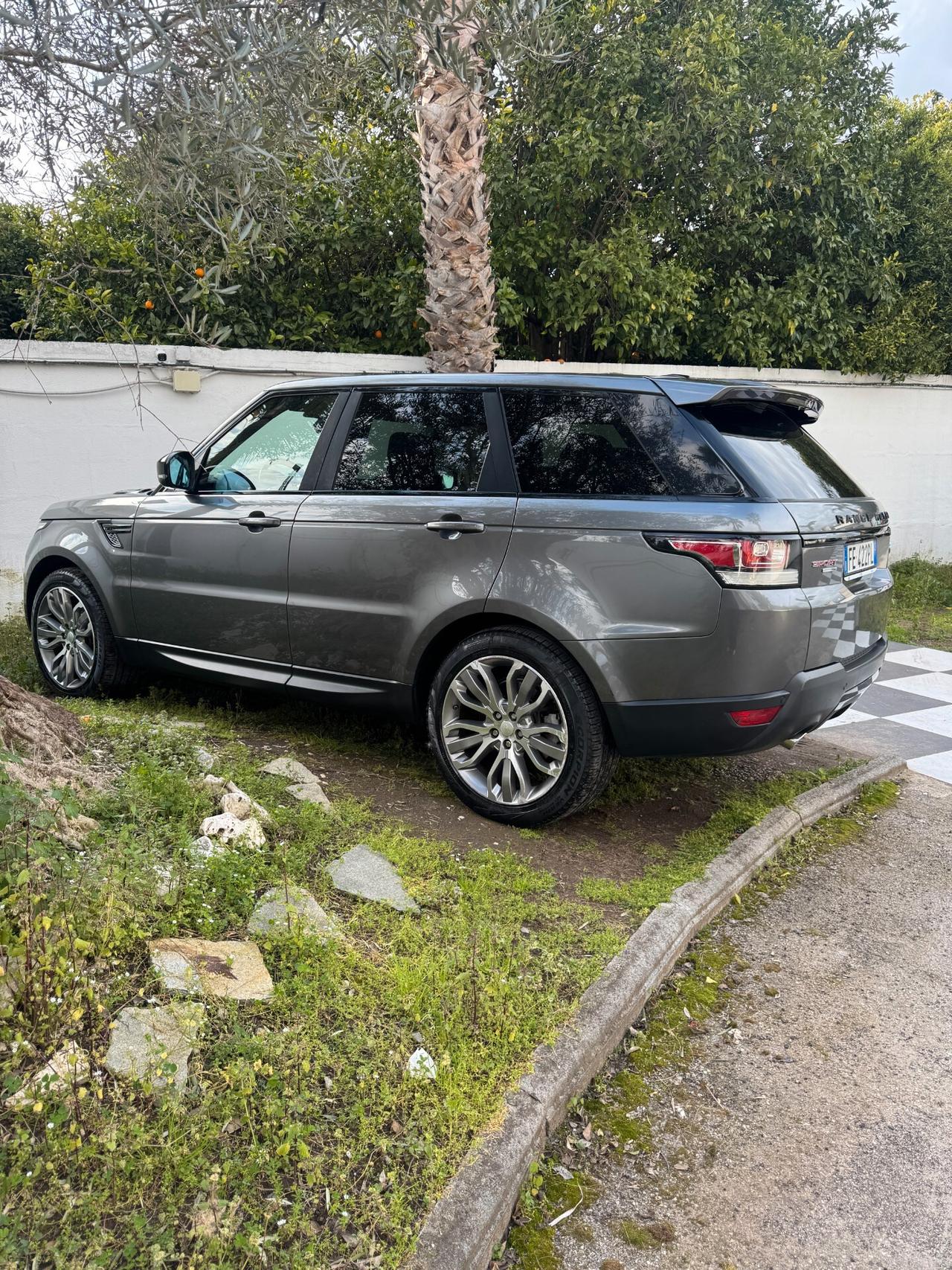 Land Rover Range Sport 3.0 TDV6 HSE Dynamic