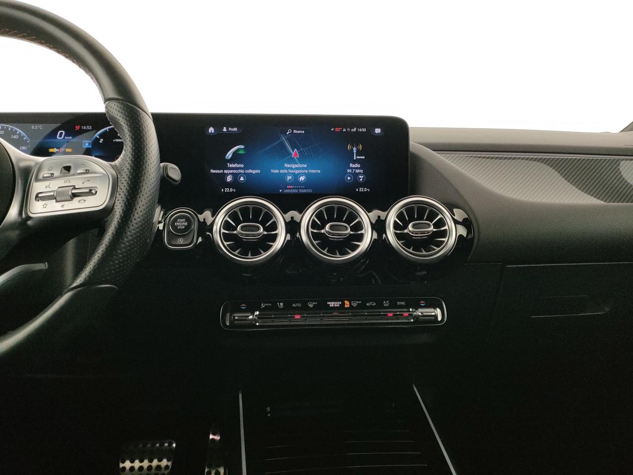 Mercedes-Benz GLA 200 d premium auto