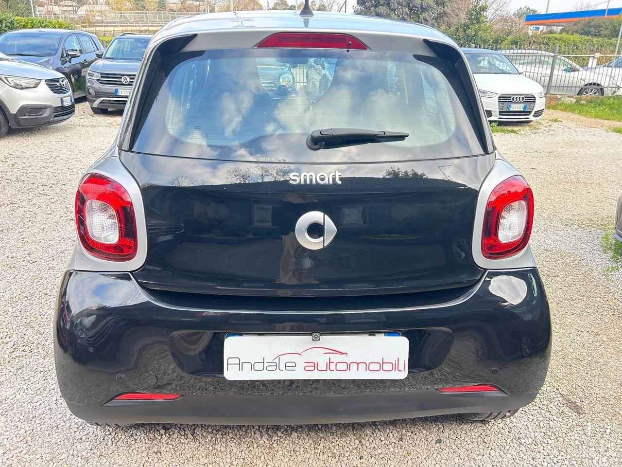 Smart ForFour 1.0*89000KMTETTINO NAVI NEOPATENTATI