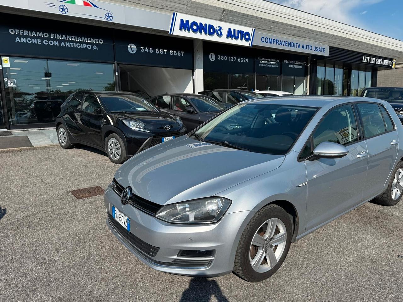 Volkswagen Golf 1.4 TGI DSG 5p. Highline BlueMotion