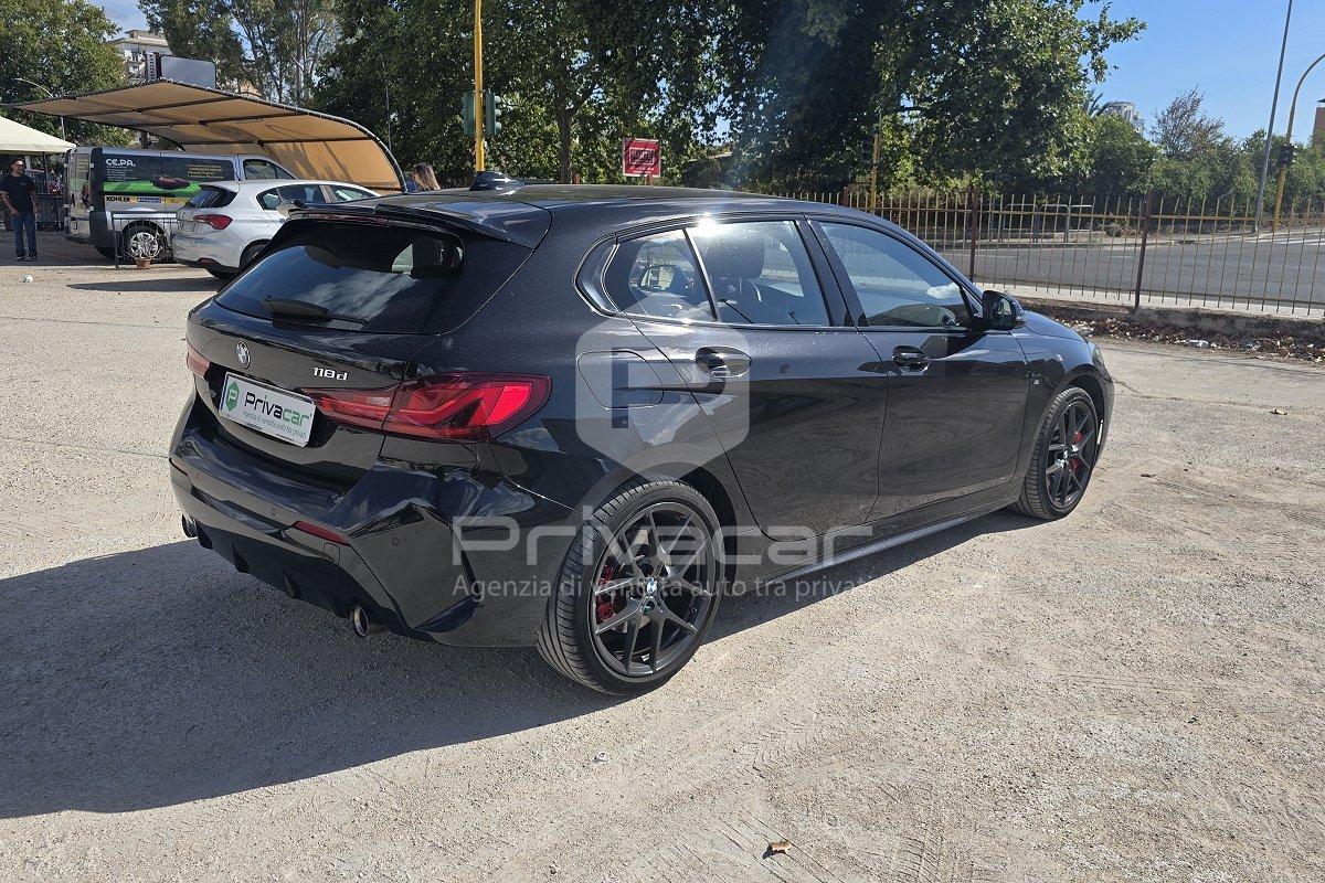 BMW 118d 5p. Msport Exterior