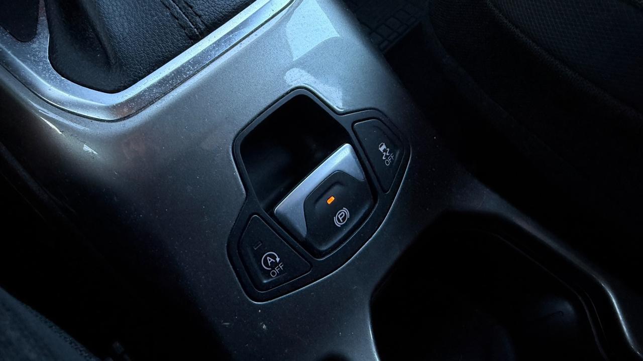 JEEP RENEGADE 4WD 2.0 MJT LIMITED AT9 140 CV - FULL LED, SEDILI RISCALDATI, NEOPATENTATI