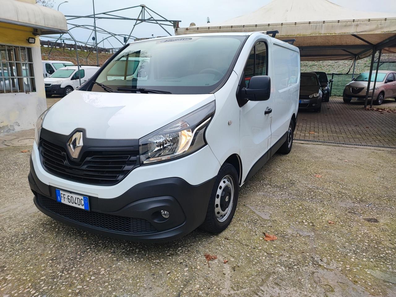 Renault Trafic KM 153.000 IVA COMPRESA
