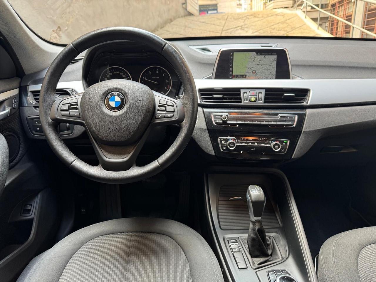BMW X1 sDRIVE 18d 2.0 automatica