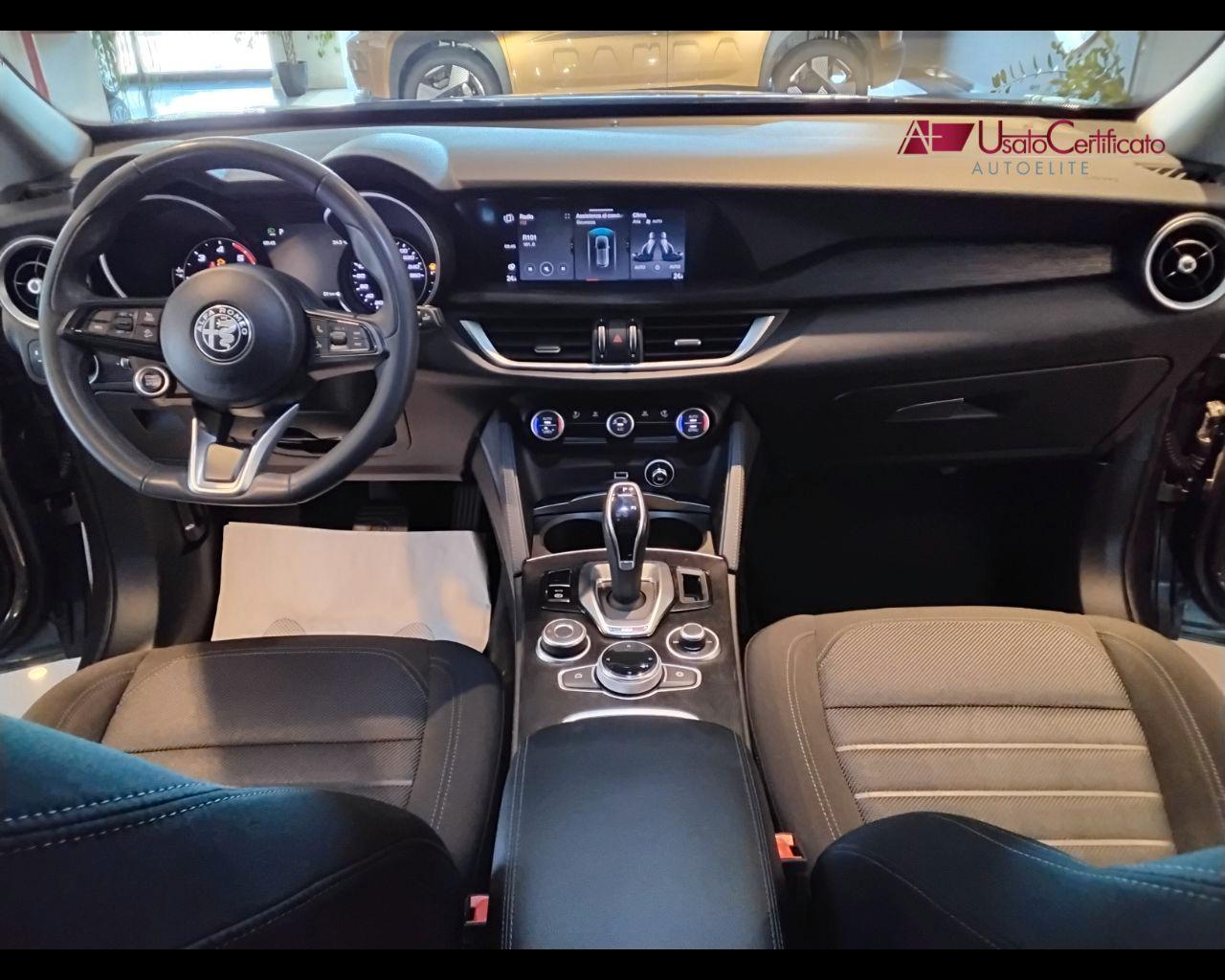 ALFA ROMEO Stelvio 2.2 Turbodiesel 160 CV AT8 RWD Super