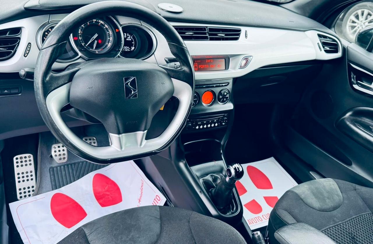 Citroen DS3 DS 3 1.2 VTi Just Black