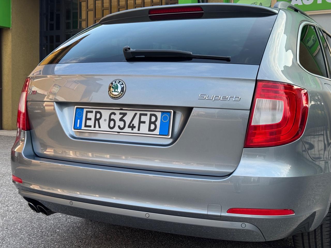 Skoda Superb 2.0 TDI CR 170CV DSG Wagon Ambition