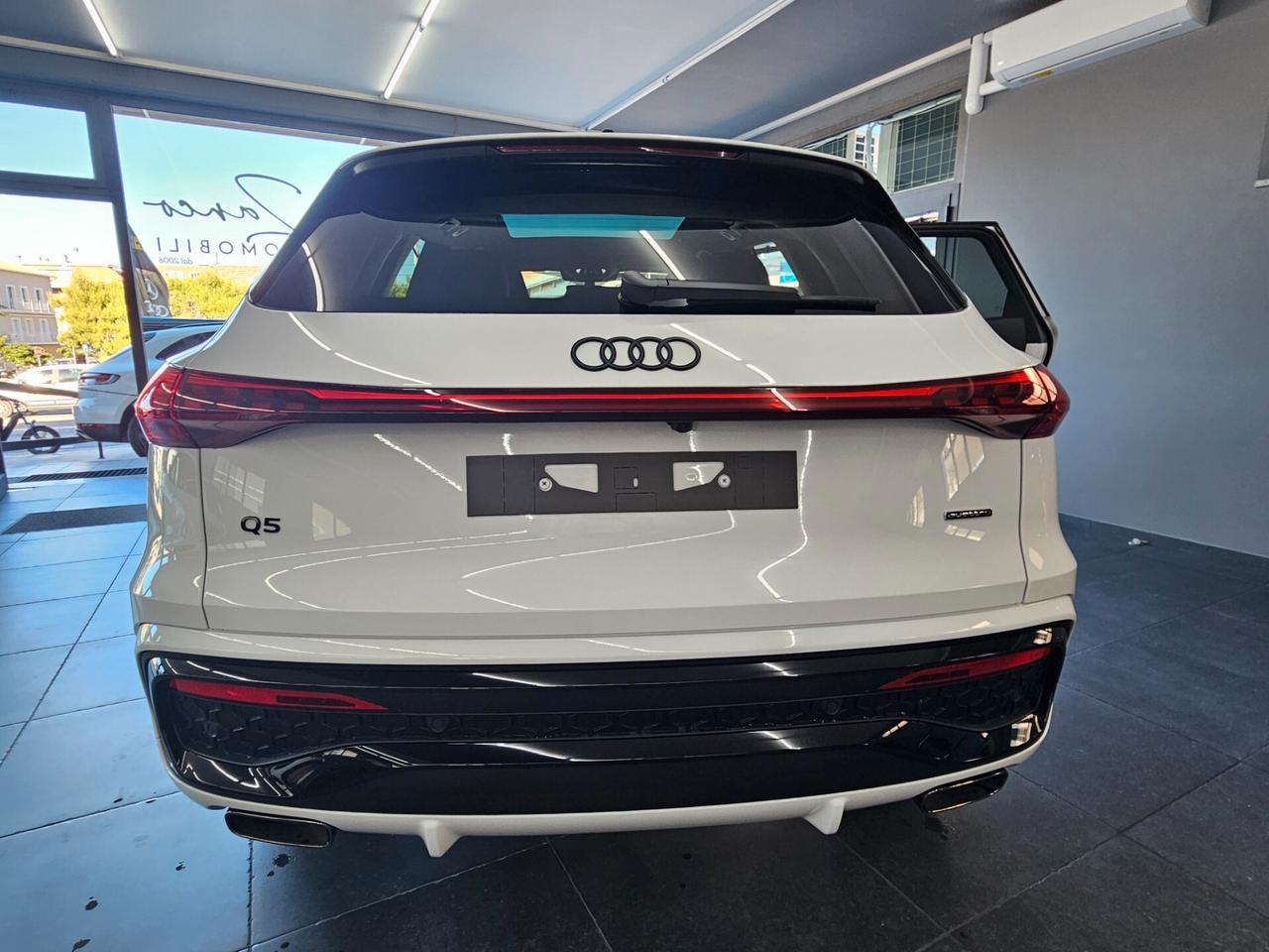 Audi Q5 S-LINE